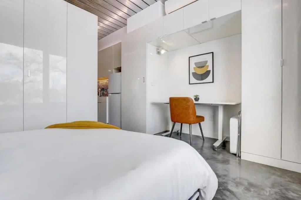 Kcm Mikros Smart Apartments 7 클리블랜드 외부 사진